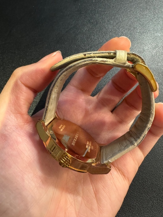 Burberry The City Rose Gold Watch - Picture 6 of 6